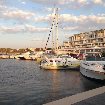 Apartman La Perla Di Marina *